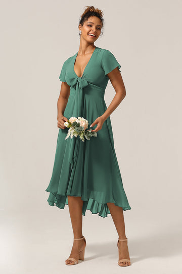 Chraming A Line V-Neck Short Sleeves Eucalyptus Bridesmaid Dress con lazo
